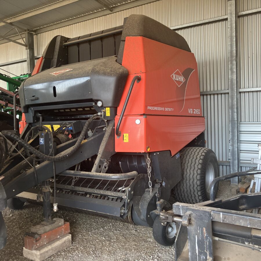 KUHN 2160 VB HAY
